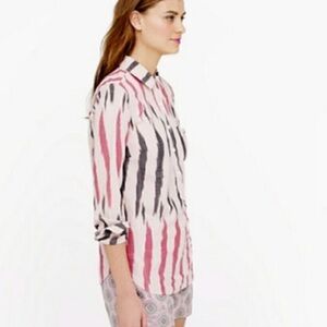 J crew button down Preppy shirt Abstract Pink Bordeaux Print 100% Cotton